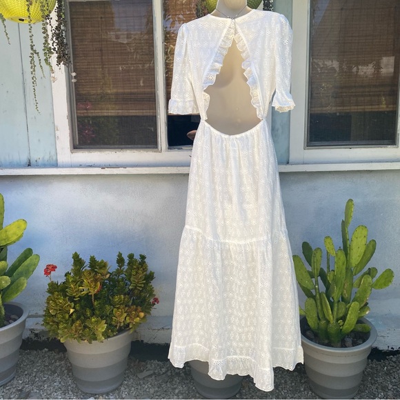 NEW WHITE EYELET LACE OPEN BACK HIGH-WAISTED MAXI DRESS Size S 4-6 - Picture 7 of 10
